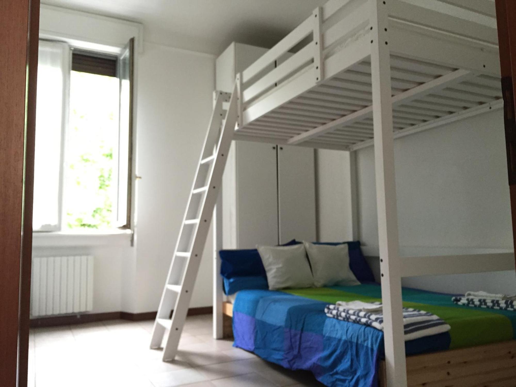 Milanofiere Flat Apartment Стая снимка